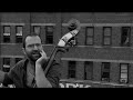 音楽が路上から始まる、逆転の発想 / NYC & Company + Warner Brothers「Oasis Dig Out Your Soul In The Streets」 シーン 2