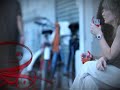 街がまるごと、赤く染まった夜 / CAMPARI「RED PASSION DISTRICT」 シーン 2