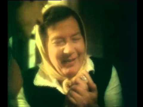 1977年、オーストラリアから祖国へ / OVERSEAS TELEPHONE CALLS「YUGOSLAVIA」 メインシーン