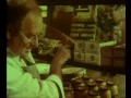 1970年、P&Gとレオバーネットが刻んだ記録 / PROCTER & GAMBLE「SMALL STORE」 シーン 2