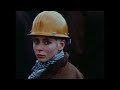 「人は、考えないために雇われている」/ Apple「L'HÉRITIER」 シーン 4