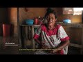 ペットボトルのキャップが、井戸水を飲み水に変えるクマ / FILSA COLOMBIA「FILTER CAPS」 シーン 2
