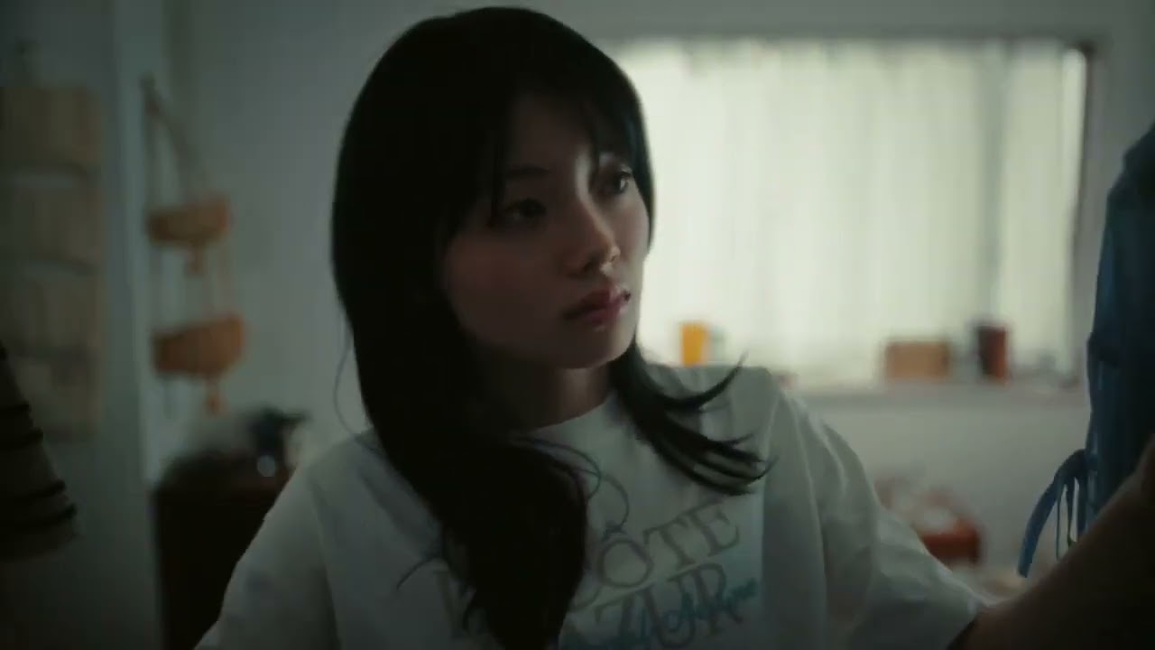 ただの布に思想を持ち込んで生き方に昇華させてきたアースが普通の服になった / earth music&ecology「いいことある服。」 メインシーン