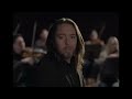 「安全」を歌いながら、最も危険なことをやった / Sydney Opera House「Play It Safe」 シーン 2