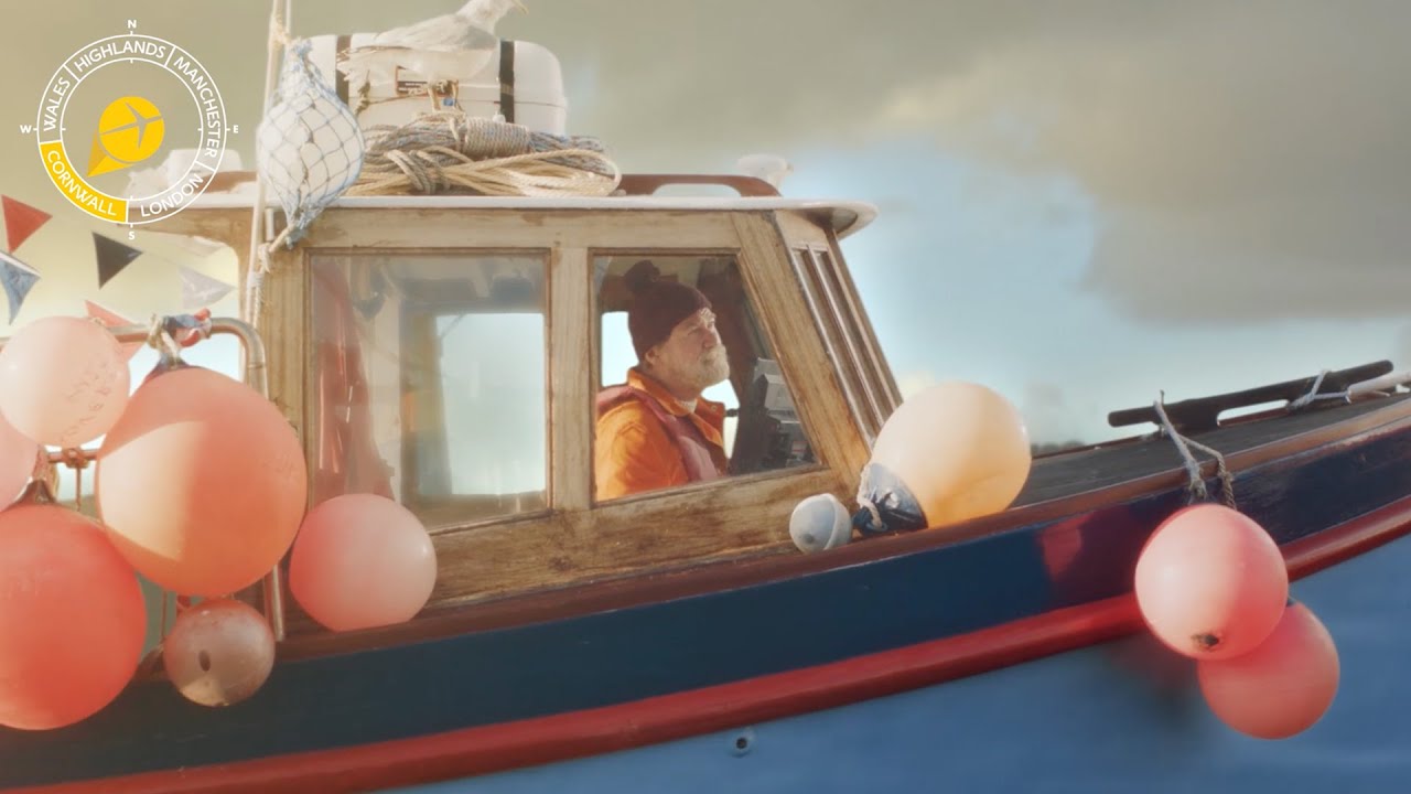 スマホを傾けるだけで、イギリス全土を旅できる / Expedia「Visit Britain」 メインシーン
