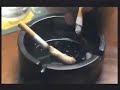 タバコから脂身が滴る、それだけで十分だった / BRITISH HEART FOUNDATION「FATTY CIGARETTES」 シーン 2