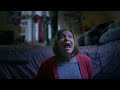 指のやつでおなじみ、今年も安定してた / Skittles「Romance」 シーン 3