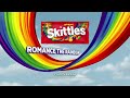 指のやつでおなじみ、今年も安定してた / Skittles「Romance」 シーン 4