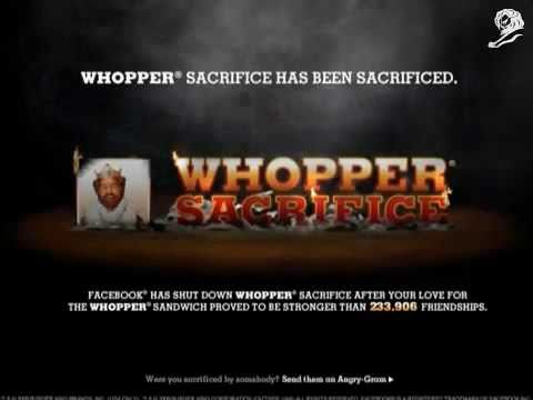 友情を10人分、炎で焼く / BURGER KING「WHOPPER SACRIFICE」 メインシーン