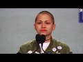 $1.05という数字が、政治家の沈黙を許さなかった / March For Our Lives「Price on Our Lives」 シーン 2