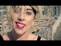 インターネットは、本来こういうことだ / Google Chrome「Lady Gaga」 シーン 4