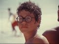 1983年、ブラジルのメガネ屋さんの広告 / OTICA ERNESTO「A BOY AND A GIRL」 シーン 3