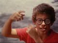 1983年、ブラジルのメガネ屋さんの広告 / OTICA ERNESTO「A BOY AND A GIRL」 シーン 4
