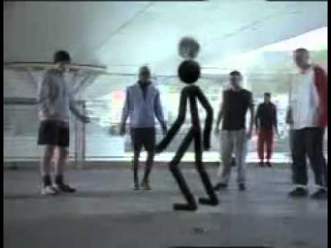 棒人間が、スーパースターを超えてゆく / NIKE「STICKMAN」 メインシーン