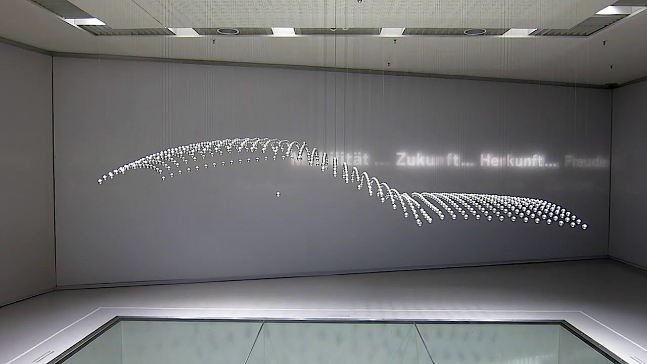 714個の金属球が、混沌から秩序を生む7分間 / BMW「THE KINETIC SCULPTURE」 メインシーン
