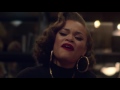 部屋を暗くして、今夜どうぞ / Apple「Someday At Christmas」 シーン 3