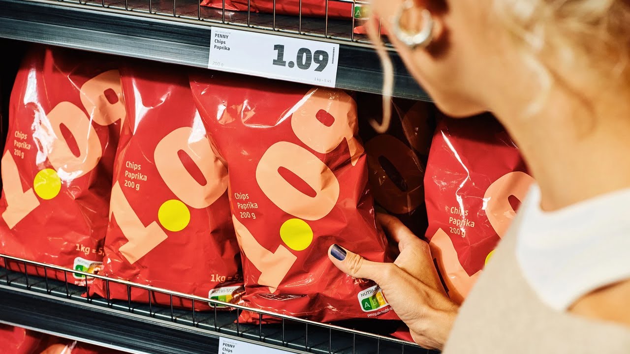 パッケージに価格を刷り込むという、不可逆な約束 / PENNY「PRICE PACKS」 メインシーン