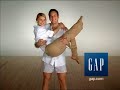 パンツを奪って、履いて、キメる。 / Gap「Boyfriend Trousers」 シーン 4